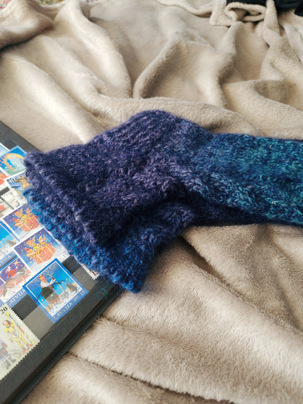 Violet, dark blue natural wool knitted socks. Foot size 22cm