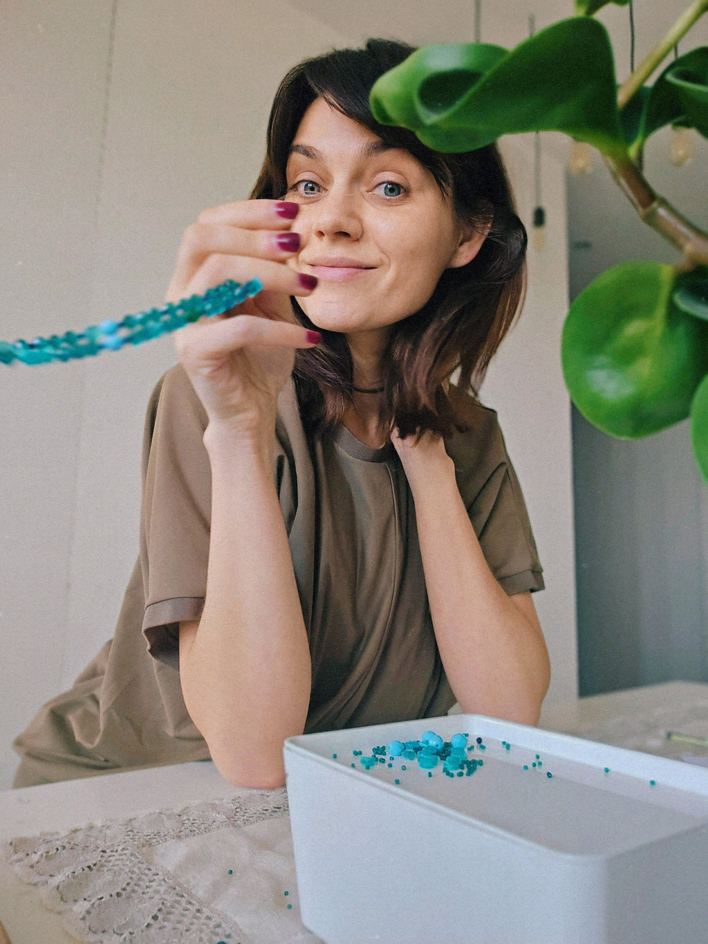 Tirkīzzilas, oriģināli savērtas krelles