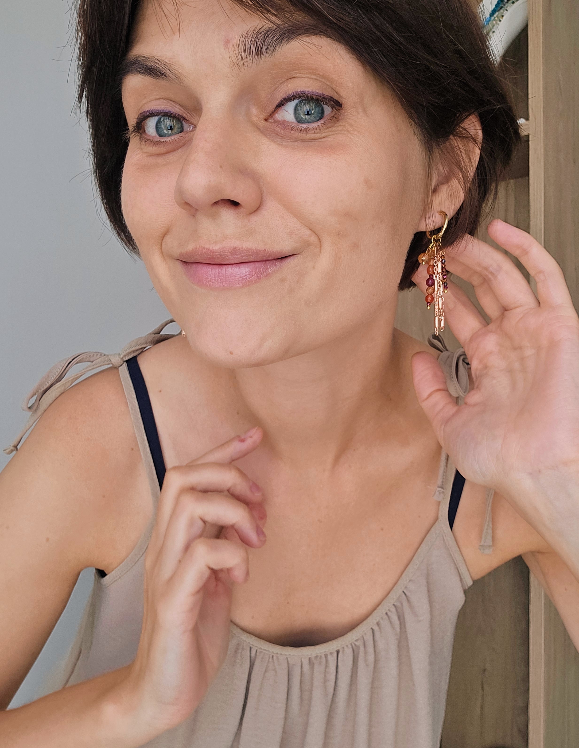 Koši, zeltīti sārtie ķēdīšu auskari