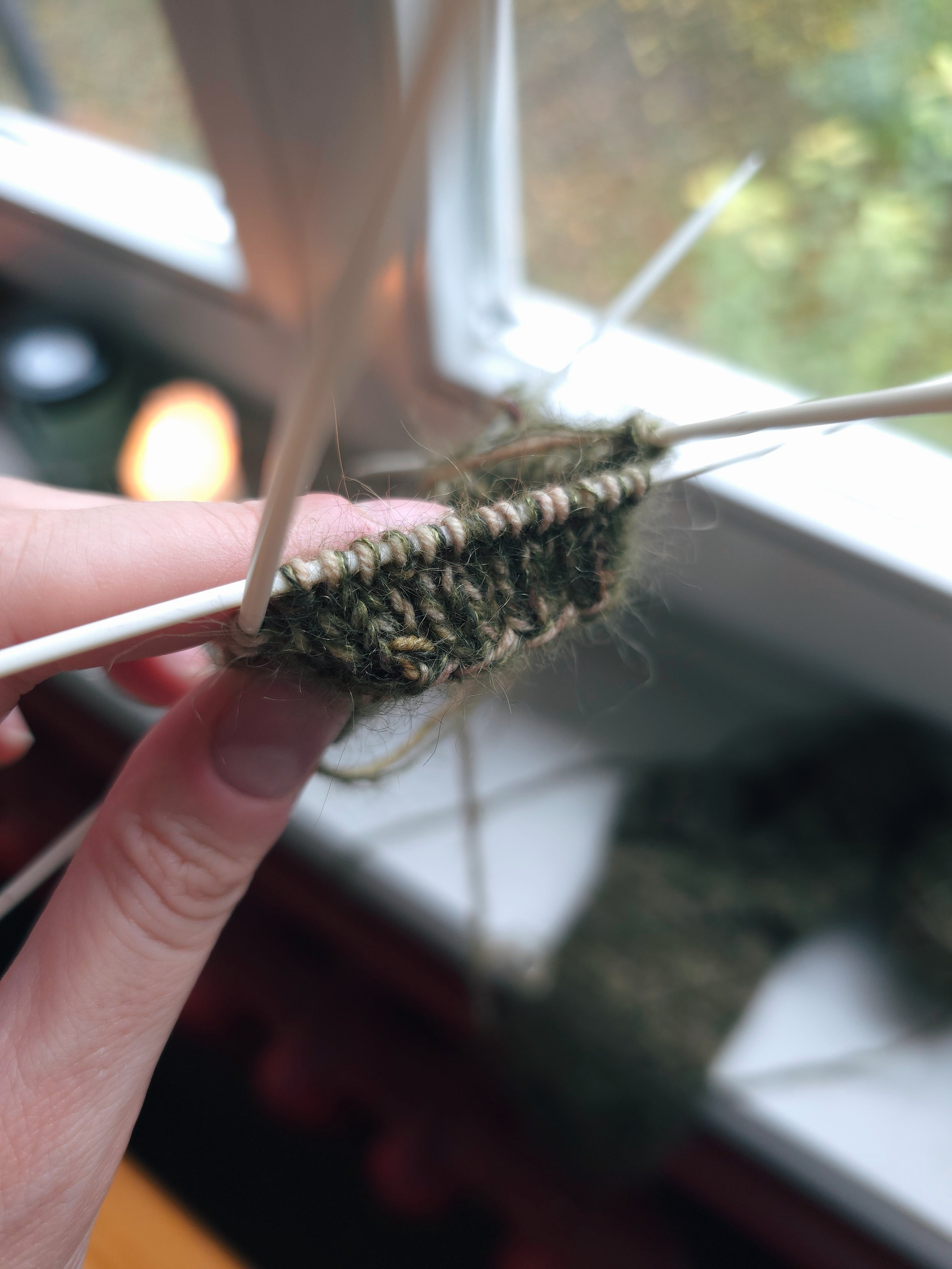 Forest green handknitted woolen socks. Foot size 24cm